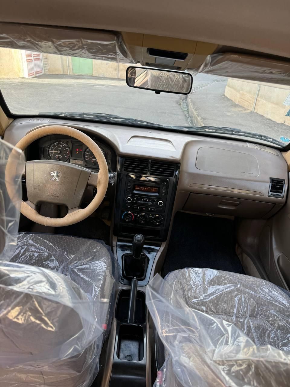 پژو 405 GLX - دوگانه سوز CNG، مدل ۱۳۹۶|خودرو سواری و وانت|الیگودرز, |دیوار
