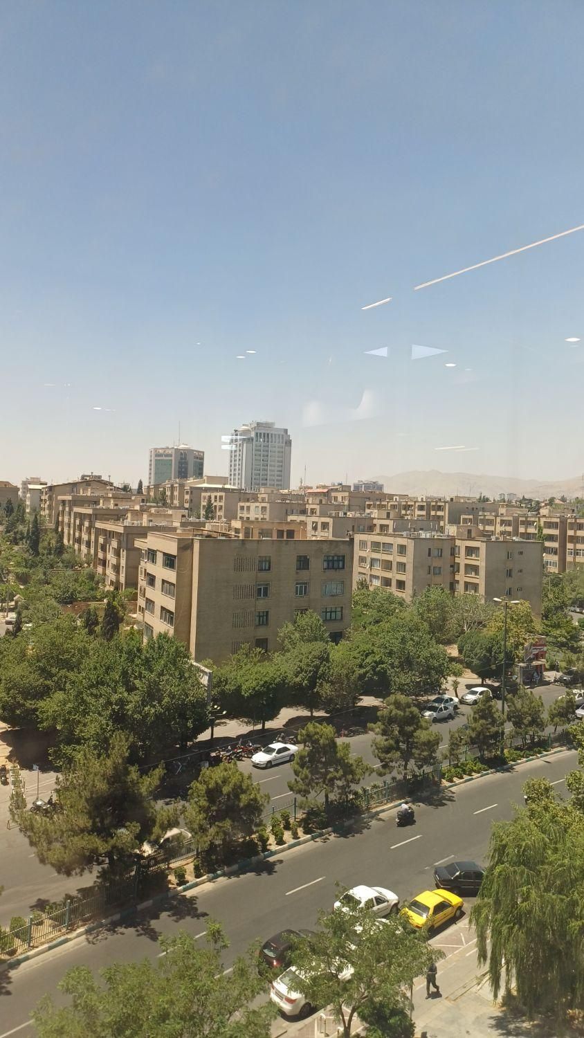 ۹۵ متر - سند اداری - ۲ پارکینگ - برج لوکس شهرک غرب|فروش دفتر کار، اتاق اداری، مطب|تهران, ایوانک|دیوار