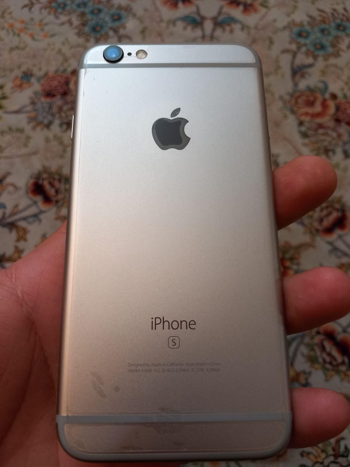 اپل iPhone 6s با حافظهٔ ۶۴ گیگابایت|موبایل|تهران, مسعودیه|دیوار