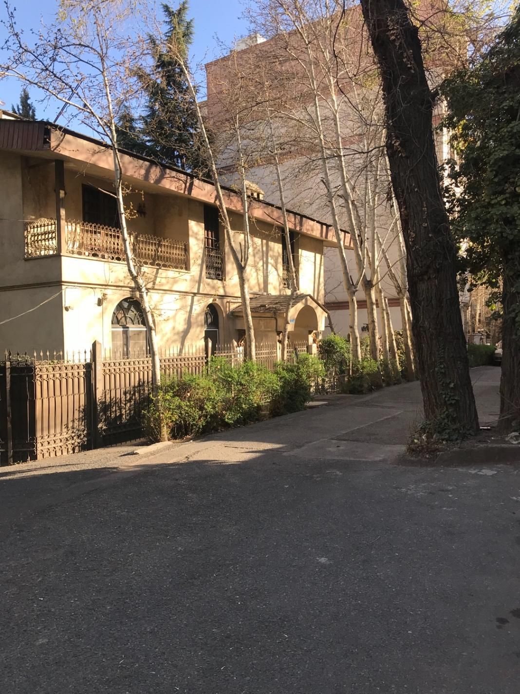 ۸۲۴ متر کلنگی مشارکت در ساخت|مشارکت در ساخت املاک|تهران, ظفر|دیوار
