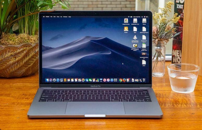 لپ تاپ  4گیگ گرافیک MacBook Pro (15inch 2017)|رایانه همراه|تهران, میدان ولیعصر|دیوار