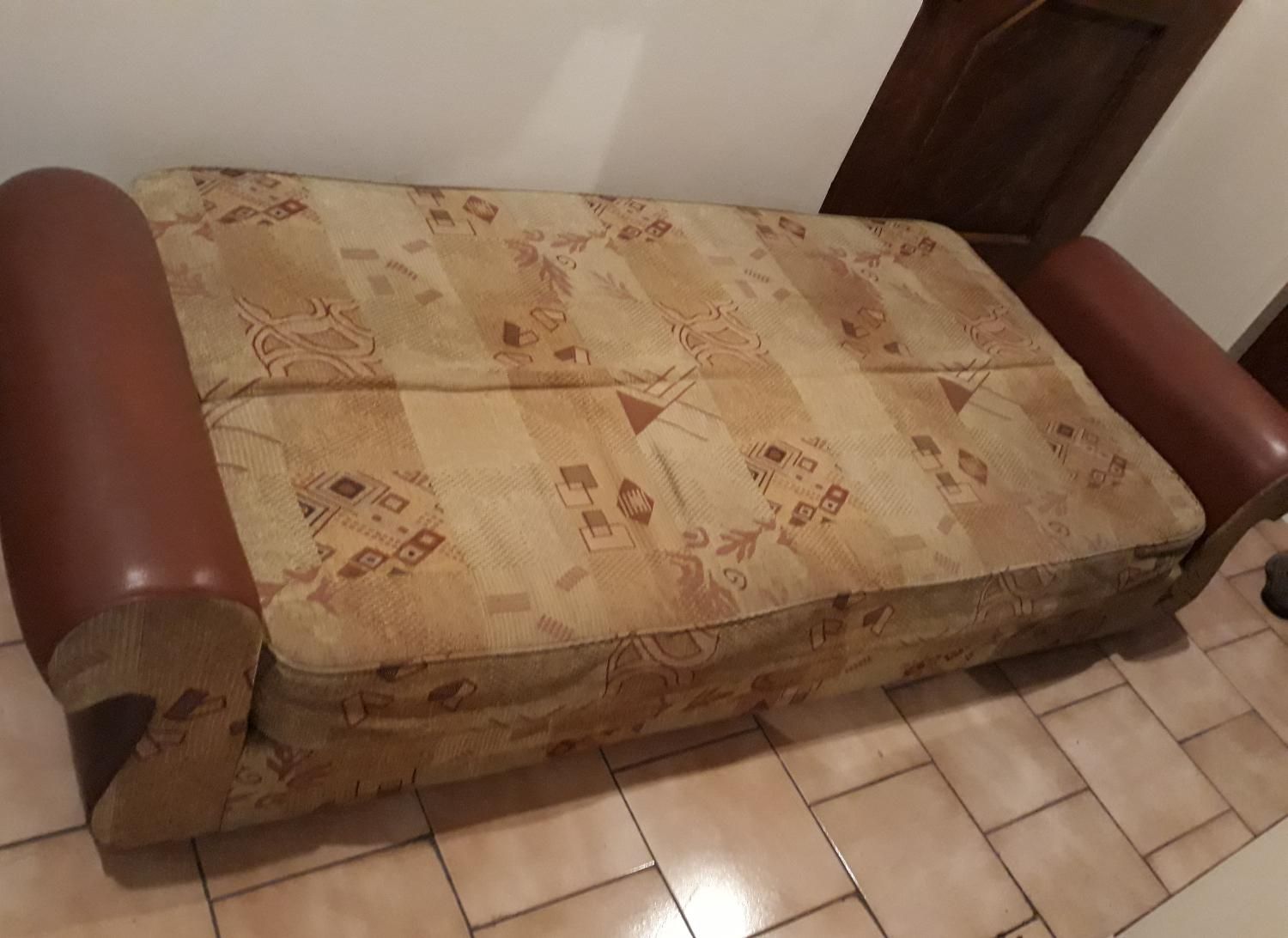 مبل تختخواب شو|مبلمان خانگی و میز عسلی|تهران, کوی فراز|دیوار