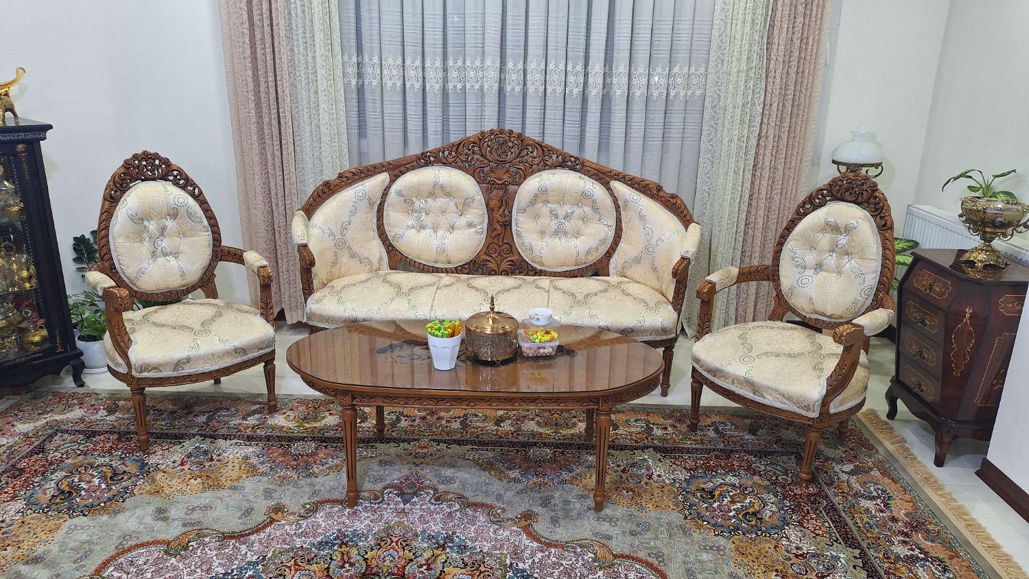 مبلمان سلطنتی و عسلی|مبلمان خانگی و میز عسلی|فردیس, |دیوار