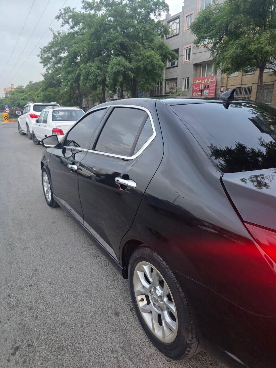 دنا پلاس اتوماتیک، مدل ۱۴۰۰|خودرو سواری و وانت|مشهد, جنت|دیوار