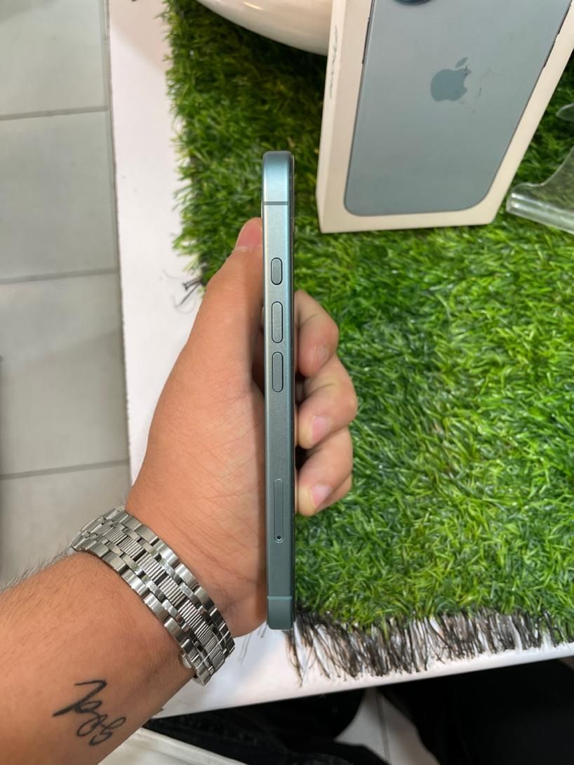اپل iPhone 16 با حافظهٔ ۱۲۸ گیگابایت با ریجستر|موبایل|کرج, کوی امامیه|دیوار
