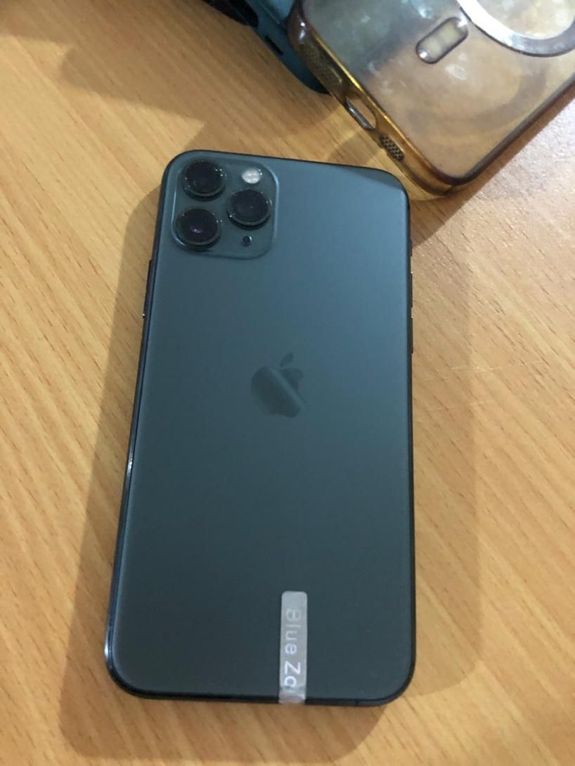 اپل iPhone 11 Pro با حافظهٔ ۲۵۶ گیگابایت|موبایل|فولادشهر, A4|دیوار