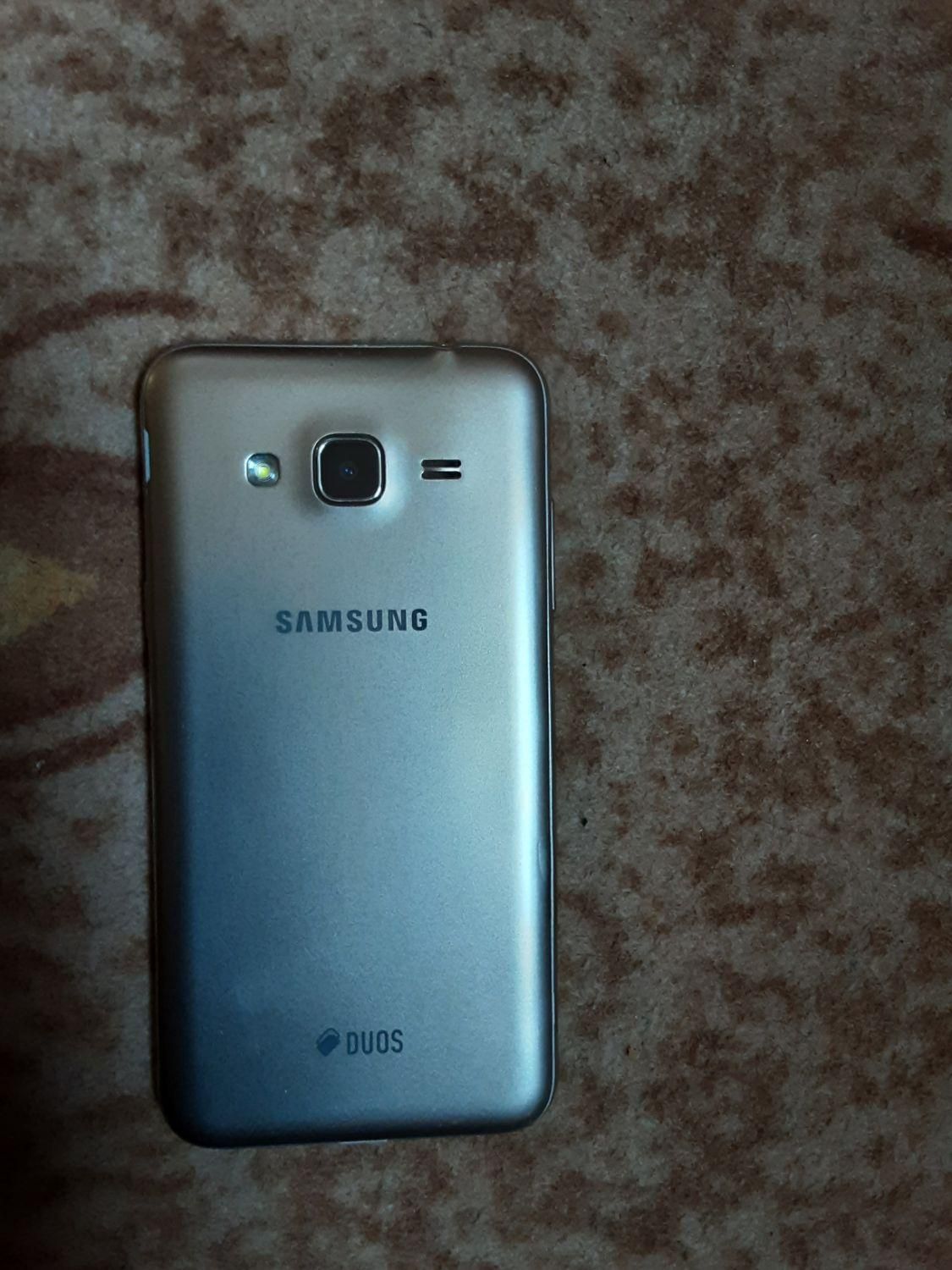 سامسونگ Galaxy J3 (2016) با حافظهٔ ۸ گیگابایت|موبایل|تهران, بریانک|دیوار