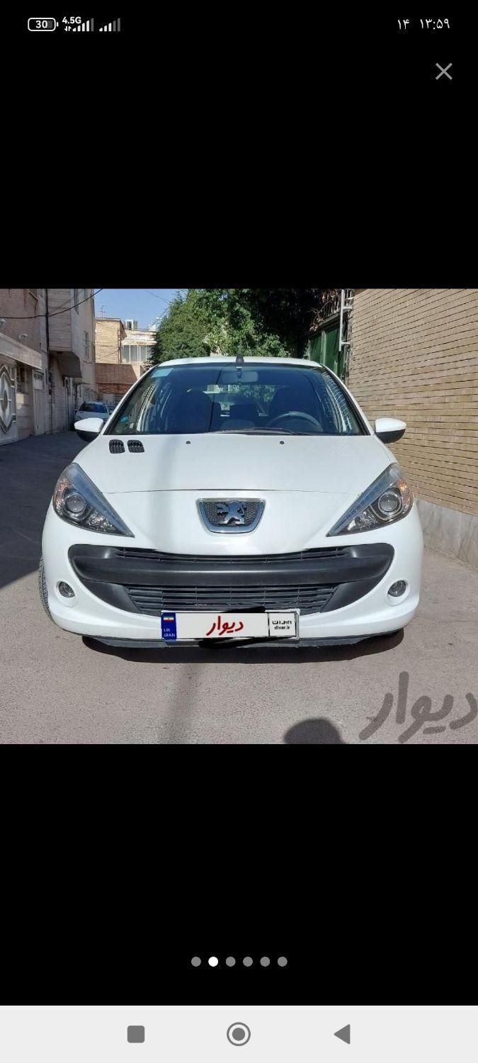 ۲۰۷ دنده ای مدل ۹۷ بسیار تمیز رخ۱۴۰۲|خودرو سواری و وانت|اصفهان, عطار نیشابوری|دیوار