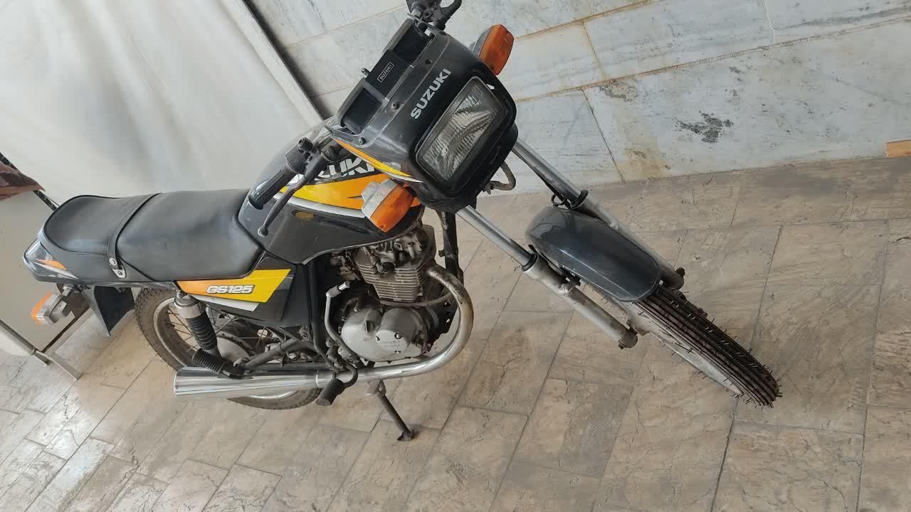 موتور سوزوکی ژاپن مدل GS125|موتورسیکلت|دامغان, |دیوار