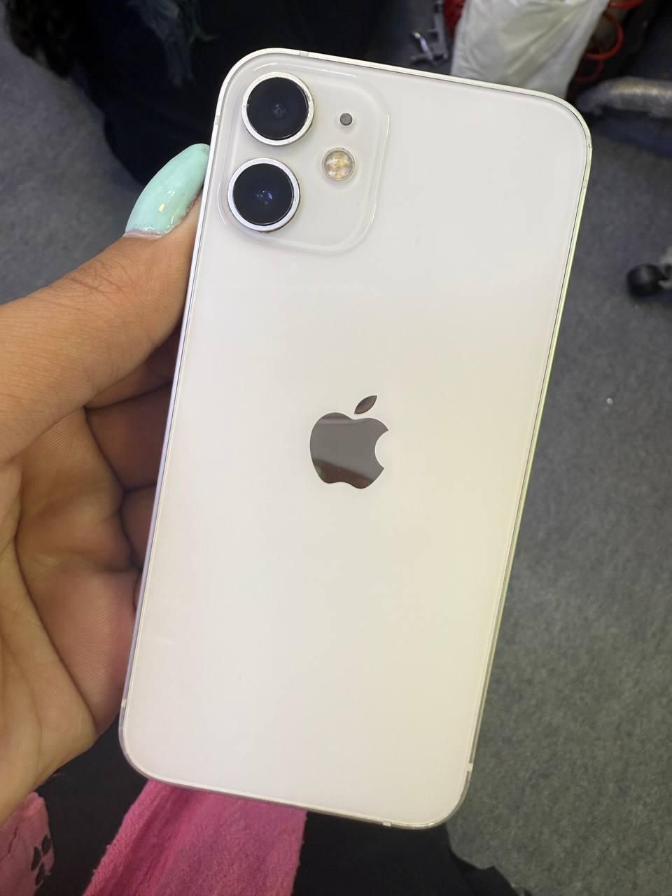 اپل iPhone 12 mini با حافظهٔ ۱۲۸ گیگابایت|موبایل|تهران, دولاب|دیوار