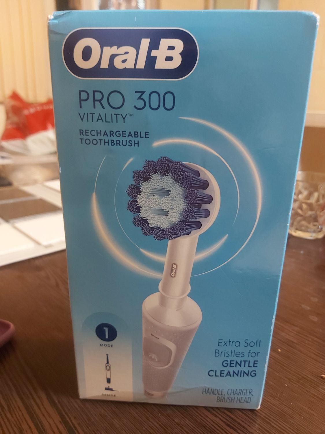 مسواک برقی Oral -B اصل آلمان  نو|آرایشی، بهداشتی، درمانی|تهران, خاوران|دیوار