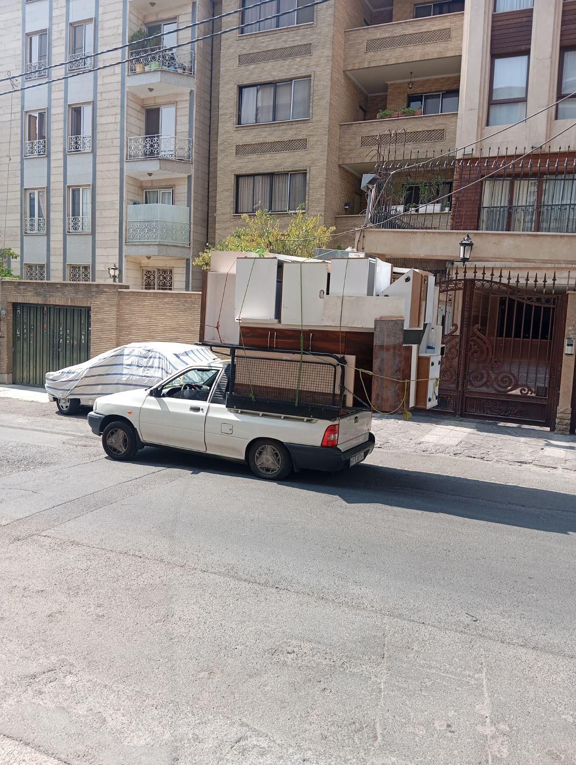 حمل اثاث منزل با کارگر باقیمت مناسب داخل شهر|خدمات حمل و نقل|تهران, یاخچی‌آباد|دیوار