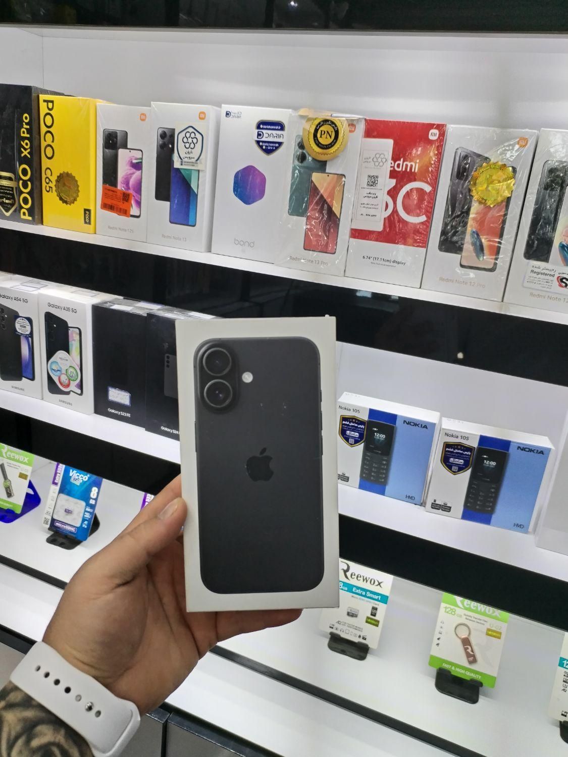 ایفون 16نرمال حافظه 128 به صورت اقساطی|موبایل|اصفهان, ارزنان|دیوار