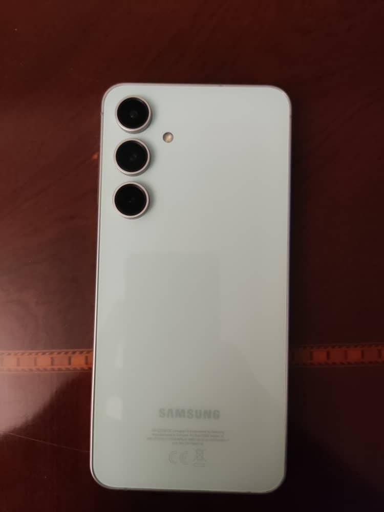 سامسونگ Galaxy S24 FE با حافظهٔ ۲۵۶ گیگابایت|موبایل|تهران, شهرک پرواز|دیوار
