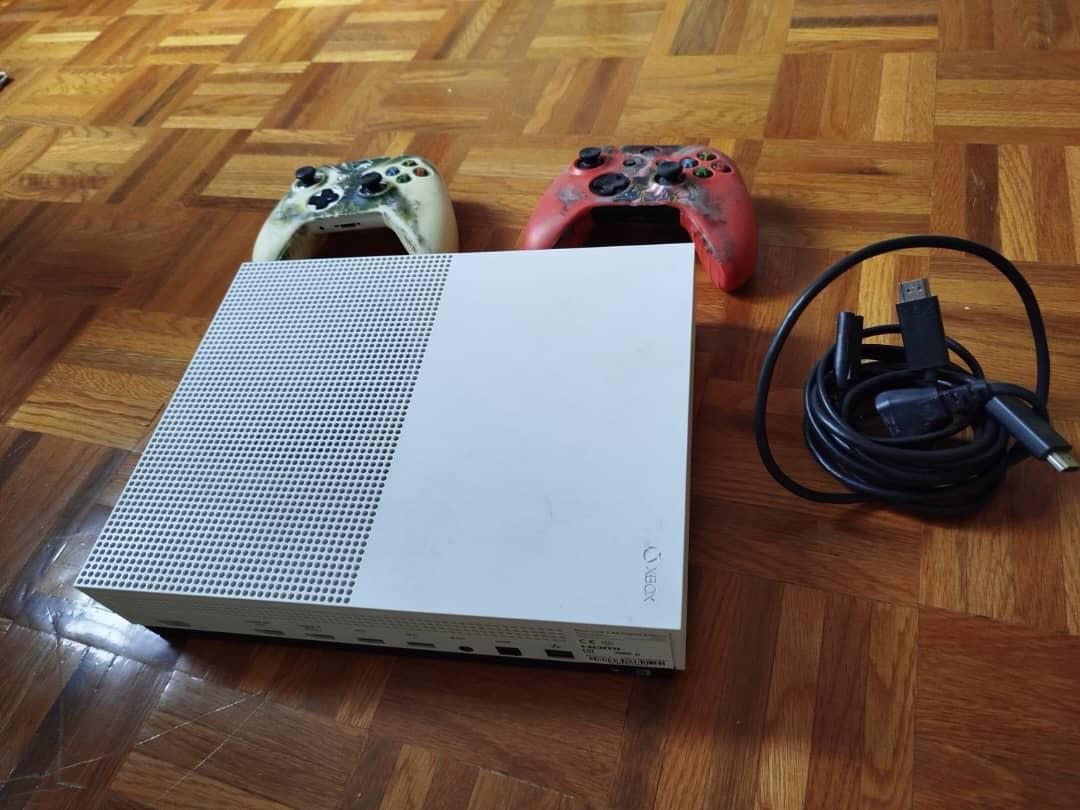 xbox one 's|کنسول، بازی ویدئویی و آنلاین|تهران, قنات‌کوثر|دیوار