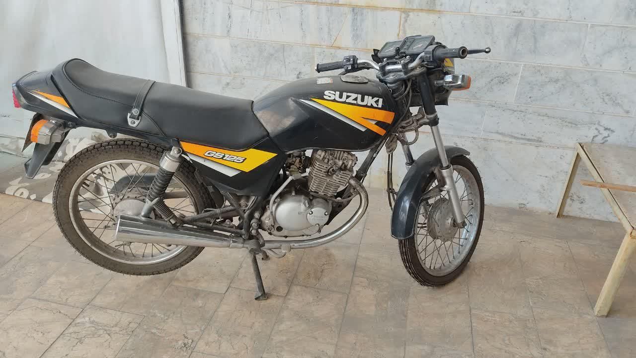 موتور سوزوکی ژاپن مدل GS125|موتورسیکلت|دامغان, |دیوار