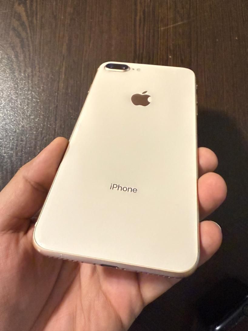 اپل iPhone 8 Plus با حافظهٔ ۲۵۶ گیگابایت|موبایل|تهران, دارآباد|دیوار