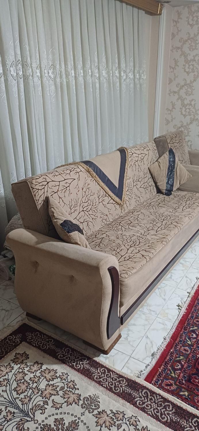 مبلمان راحتی تخت شو ۸نفره شیک|مبلمان خانگی و میز عسلی|تبریز, |دیوار