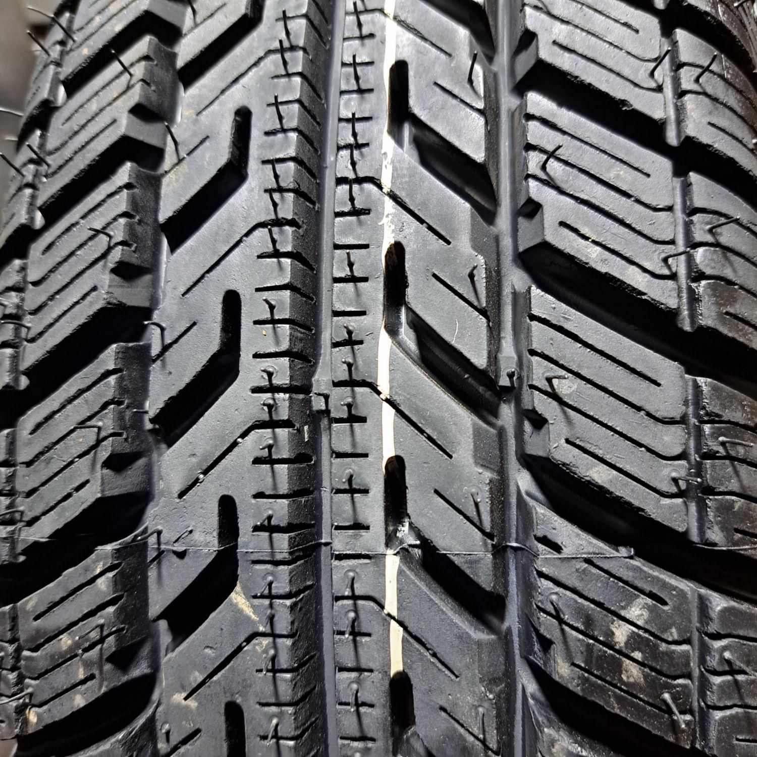 لاستیک 165/70R13 یزد پراید وانت|قطعات یدکی و لوازم جانبی|تهران, کوی هفدهم شهریور|دیوار