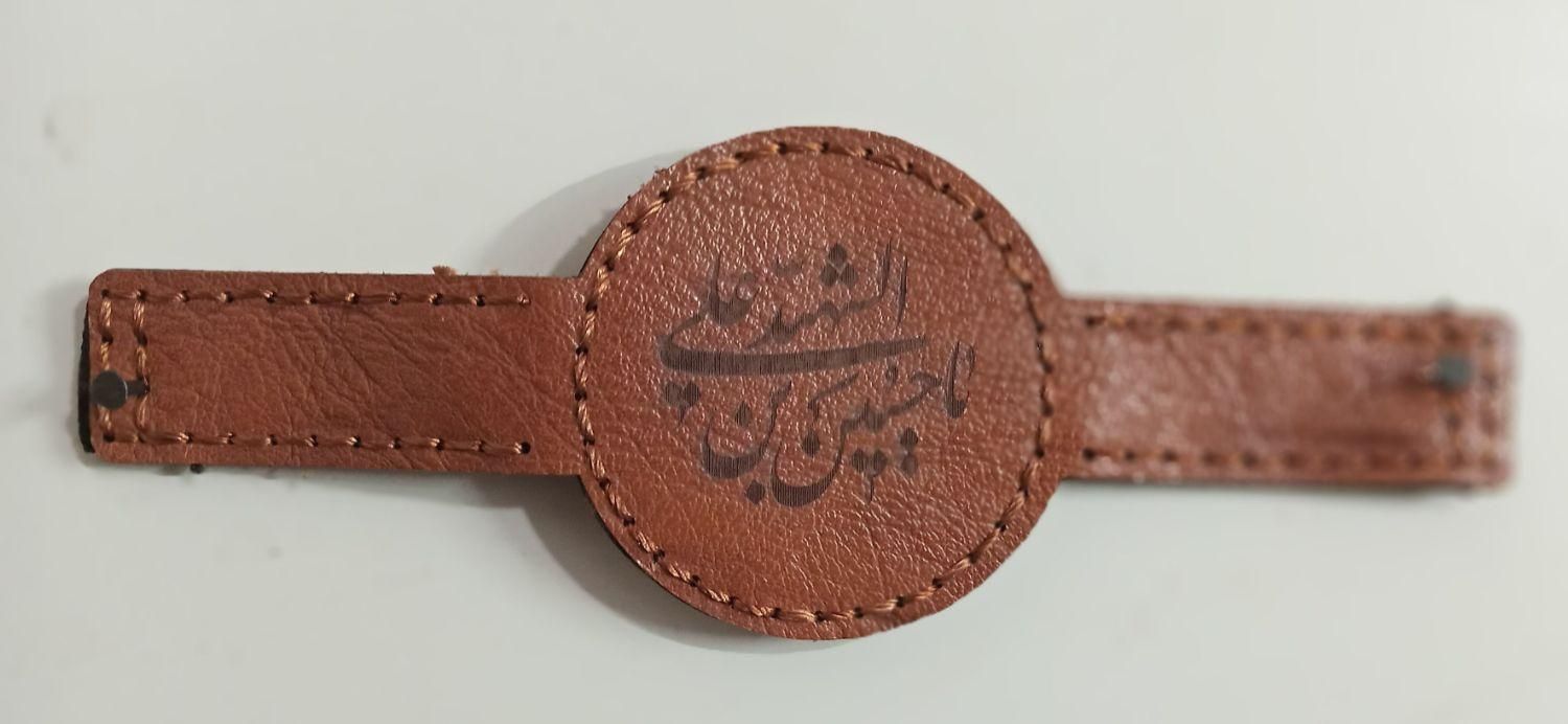 بازوبند مذهبی|بدلیجات|اصفهان, باغ فردوس|دیوار