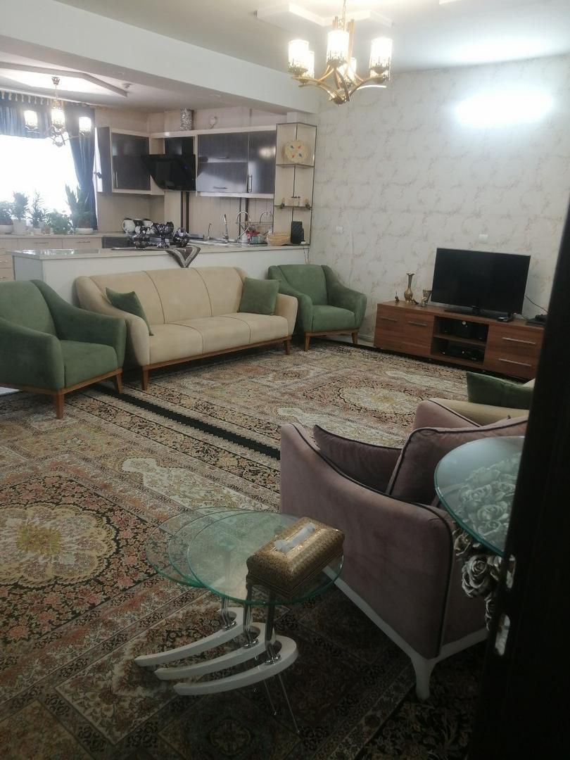 ۱۱۰ متری حاشیه هنرور پارکینگ بدون مزاحمت|اجارهٔ آپارتمان|مشهد, هنرور|دیوار
