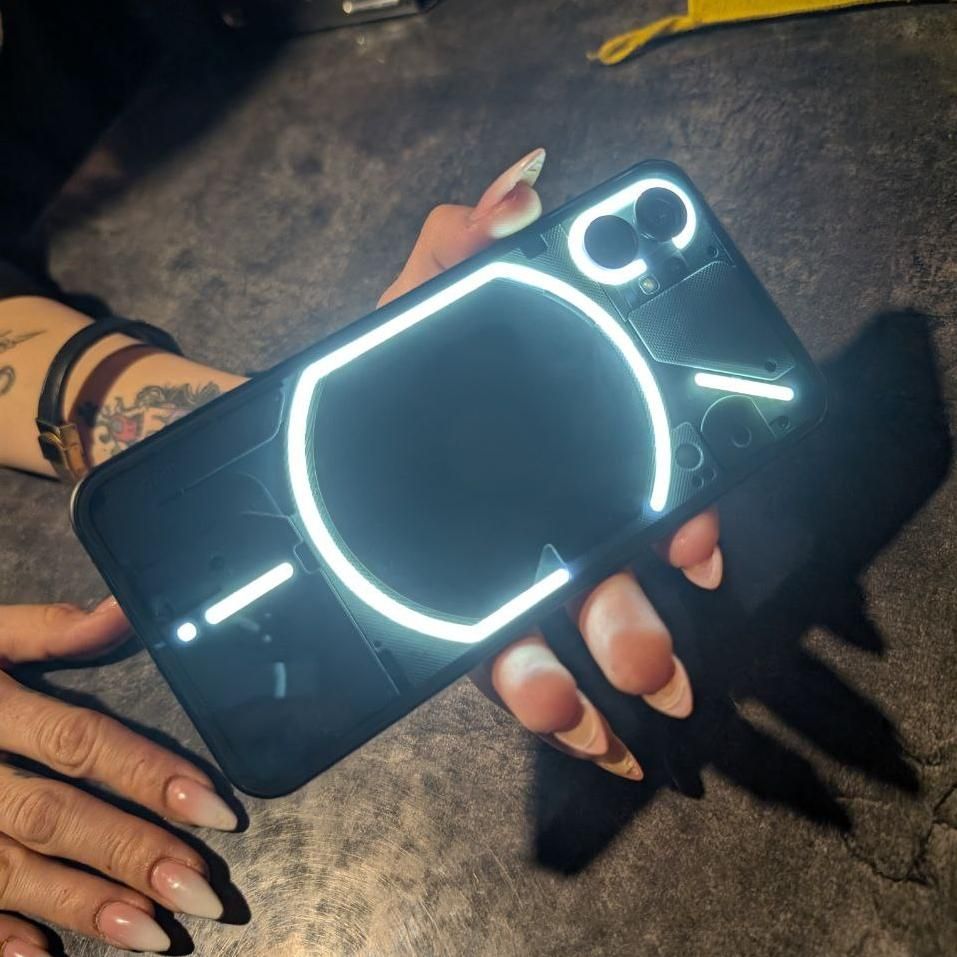 ناتینگ phone 1 با حافظهٔ ۲۵۶ گیگابایت|موبایل|کرمانشاه, |دیوار