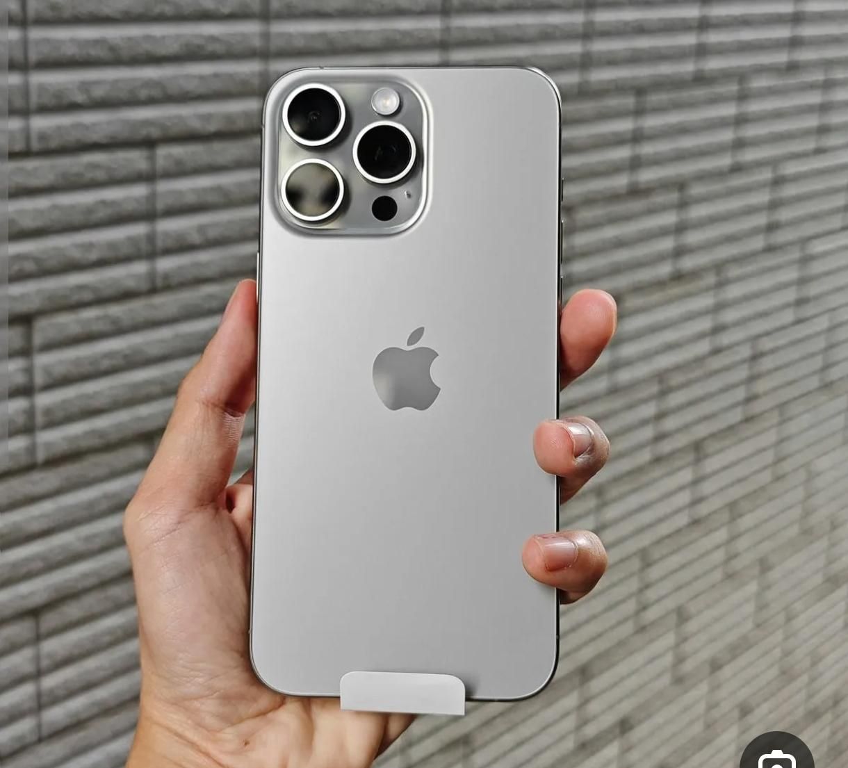 اپل iPhone 15 Pro Max با حافظهٔ ۲۵۶ گیگابایت|موبایل|اصفهان, رزمندگان|دیوار