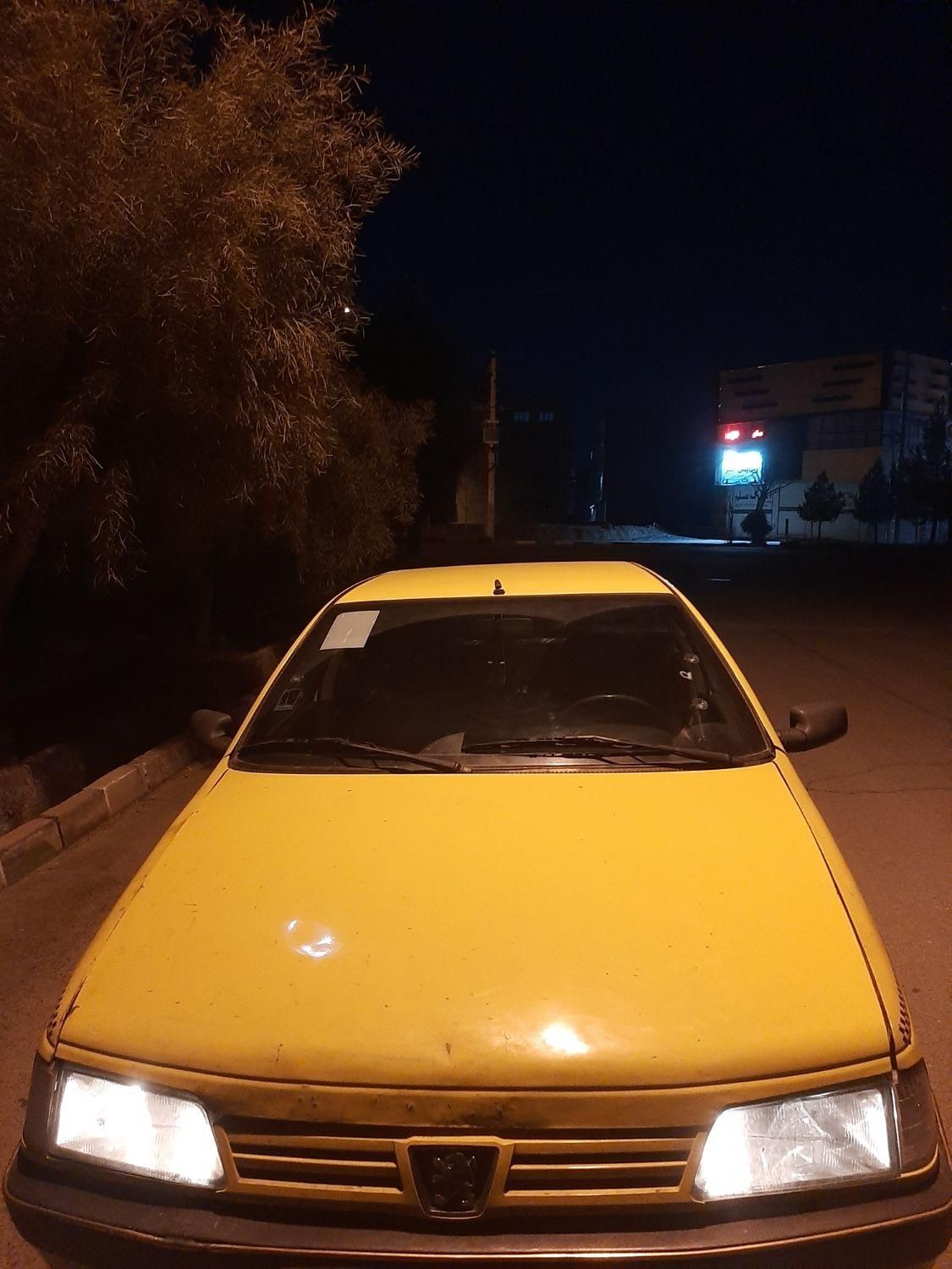 پژو تاکسی 405 GLX - دوگانه سوز CNG، مدل ۱۳۹۰|خودرو سواری و وانت|قم, پردیسان|دیوار