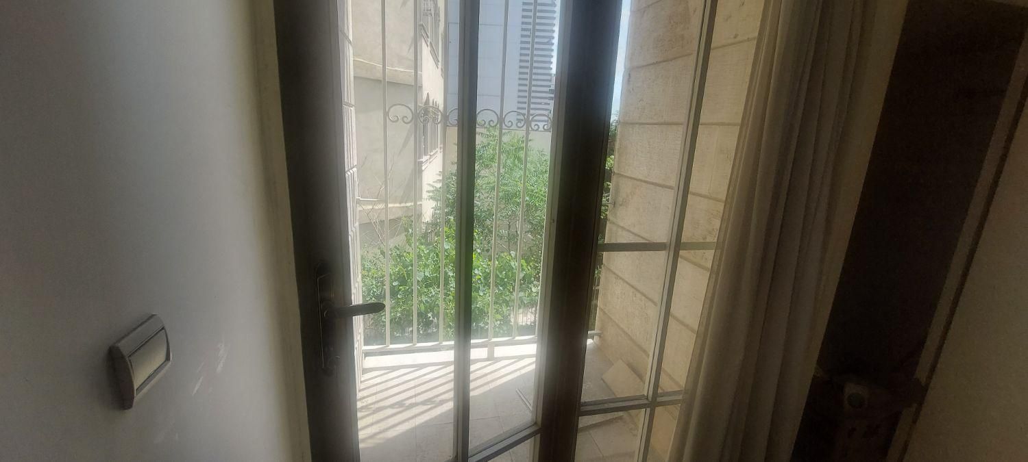 ۱۰۵متر آپارتمان دو خواب شیخ بهایی شمالی غرق نور|فروش آپارتمان|تهران, ده‌ونک|دیوار