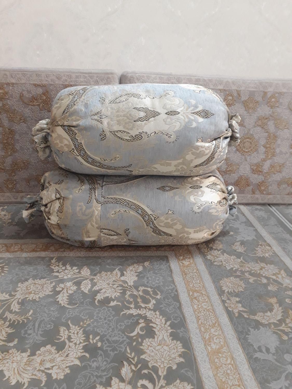 ۲عدد متکای نو کاملا سالم|رختخواب، بالش، پتو|تهران, شهرک ولیعصر|دیوار