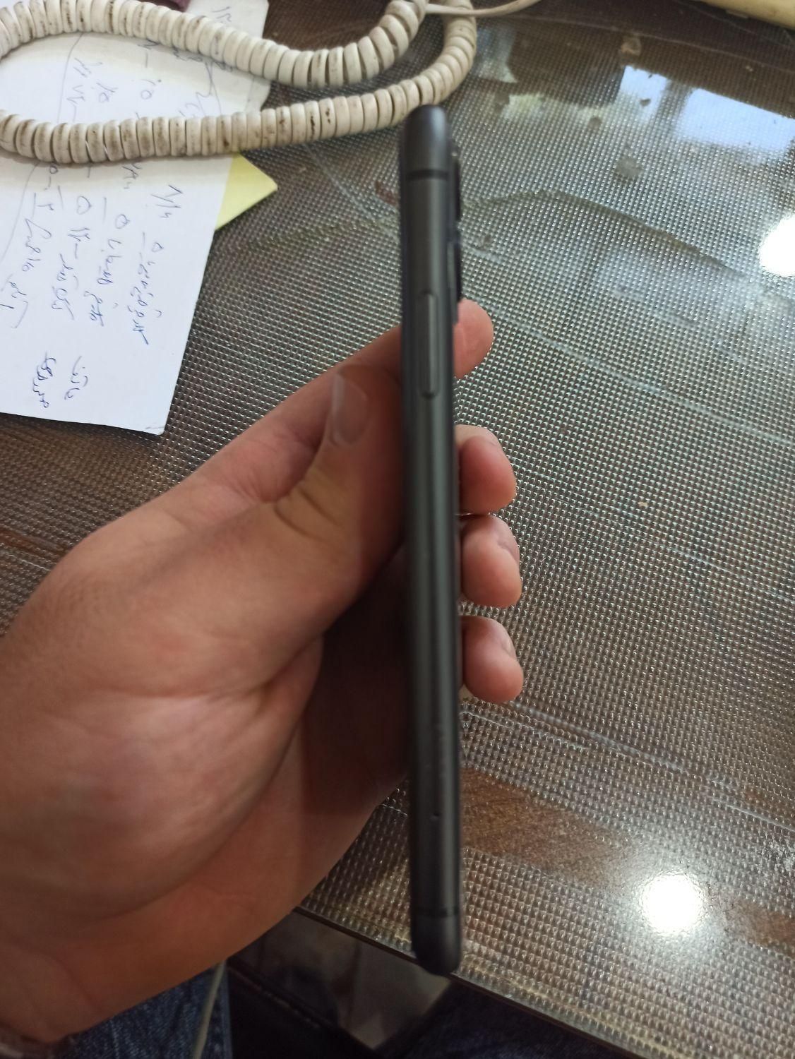 اپل iPhone 11 با حافظهٔ ۱۲۸ گیگابایت|موبایل|نقده, |دیوار