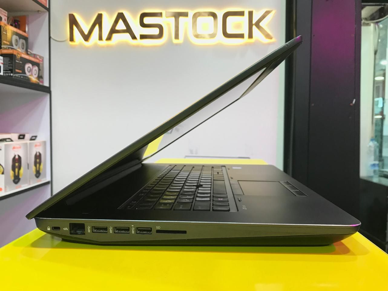 لپ تاپ hp zbook g3 17 با 4گیگ گرافیک مجزا|رایانه همراه|خرم‌آباد, |دیوار