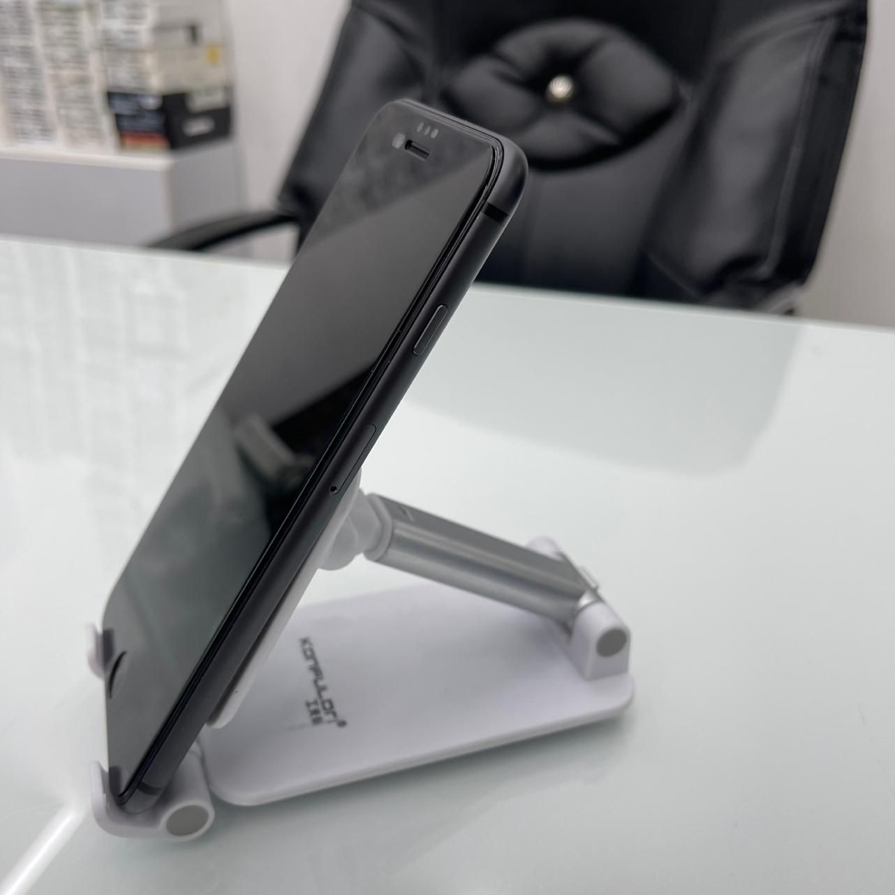 اپل iPhone 8 Plus با حافظهٔ ۶۴ گیگابایت|موبایل|اصفهان, بهارستان|دیوار