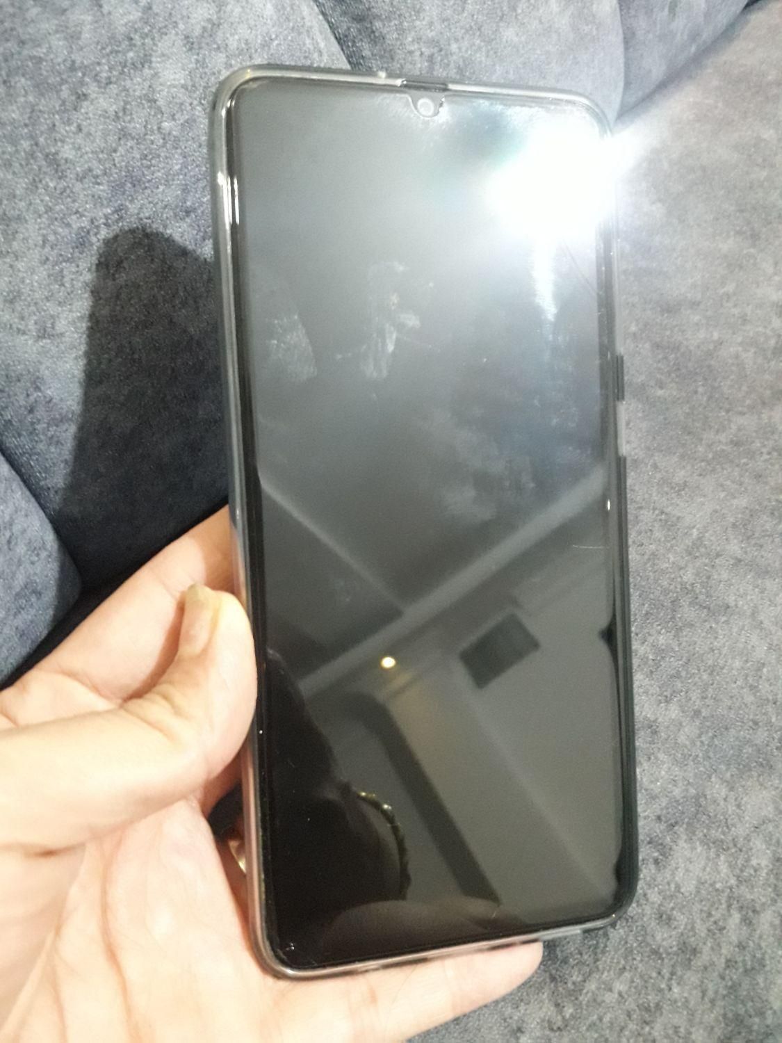 سامسونگ Galaxy A70 با حافظهٔ ۱۲۸ گیگابایت|موبایل|تهران, مهرآباد جنوبی|دیوار
