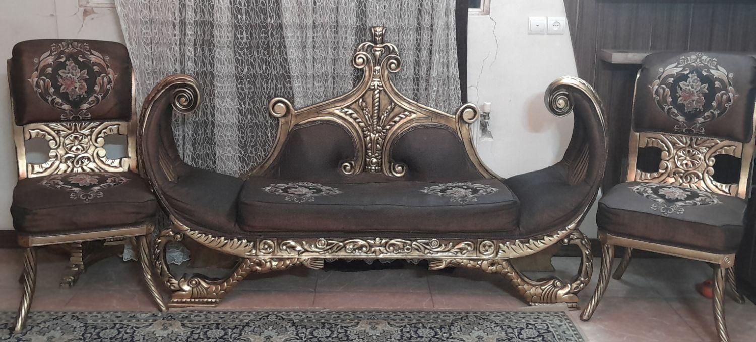 فروش مبلمان و ویترین|مبلمان خانگی و میز عسلی|اصفهان, شهرک کاوه|دیوار