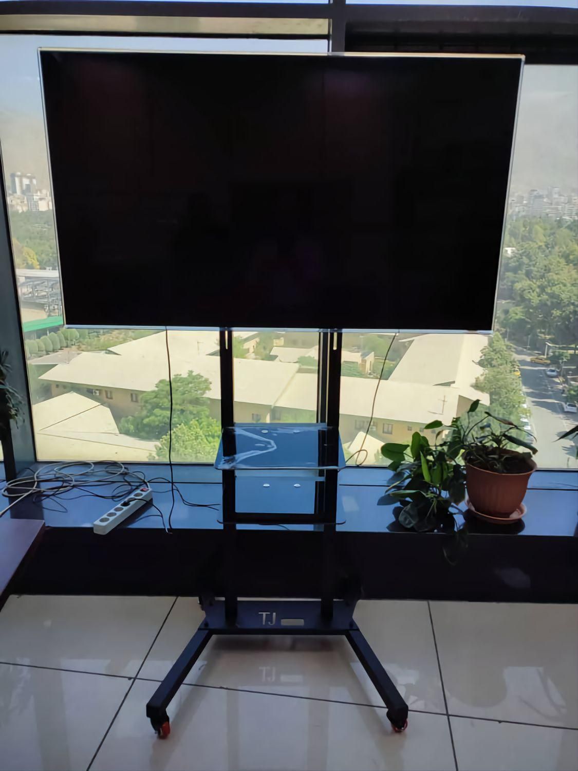 استند ایستاده ترولی نمایشگاهیLCD|میز تلویزیون|تهران, حسن‌آباد باقرفر|دیوار