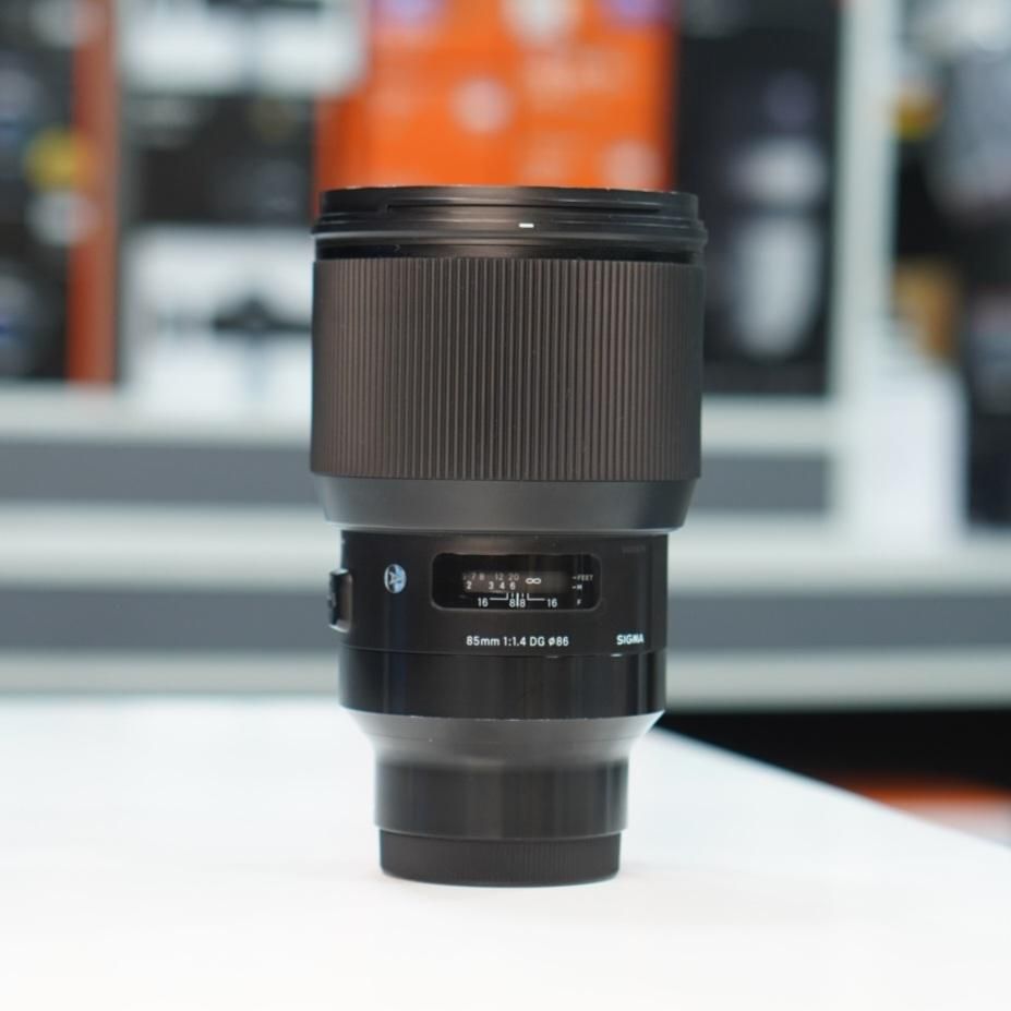 لنز سیگما sigma 85 f 1.4 مانت sony|دوربین عکاسی و فیلم‌برداری|تهران, فردوسی|دیوار