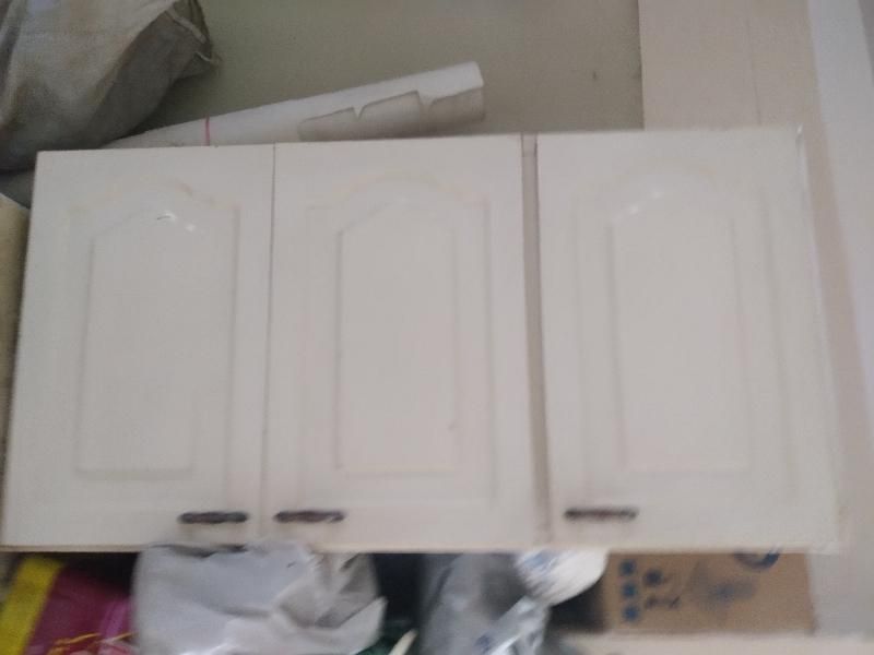 کابینت ظخیم سه در.بخاری گازی|آب‌چکان و نظم‌دهنده ظروف|رباط‌کریم, |دیوار