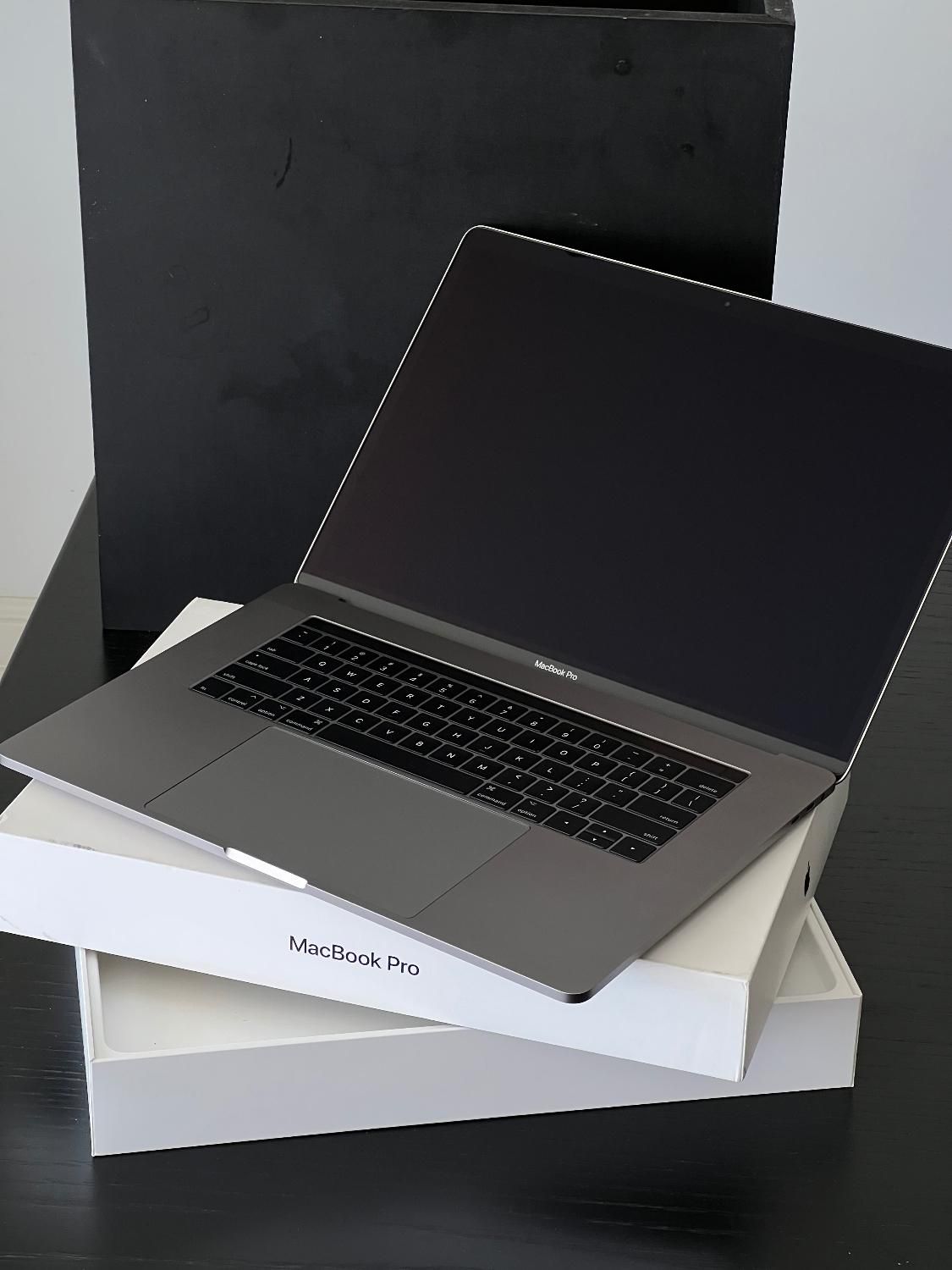 فروش MacBook|رایانه همراه|شیراز, زرگری|دیوار