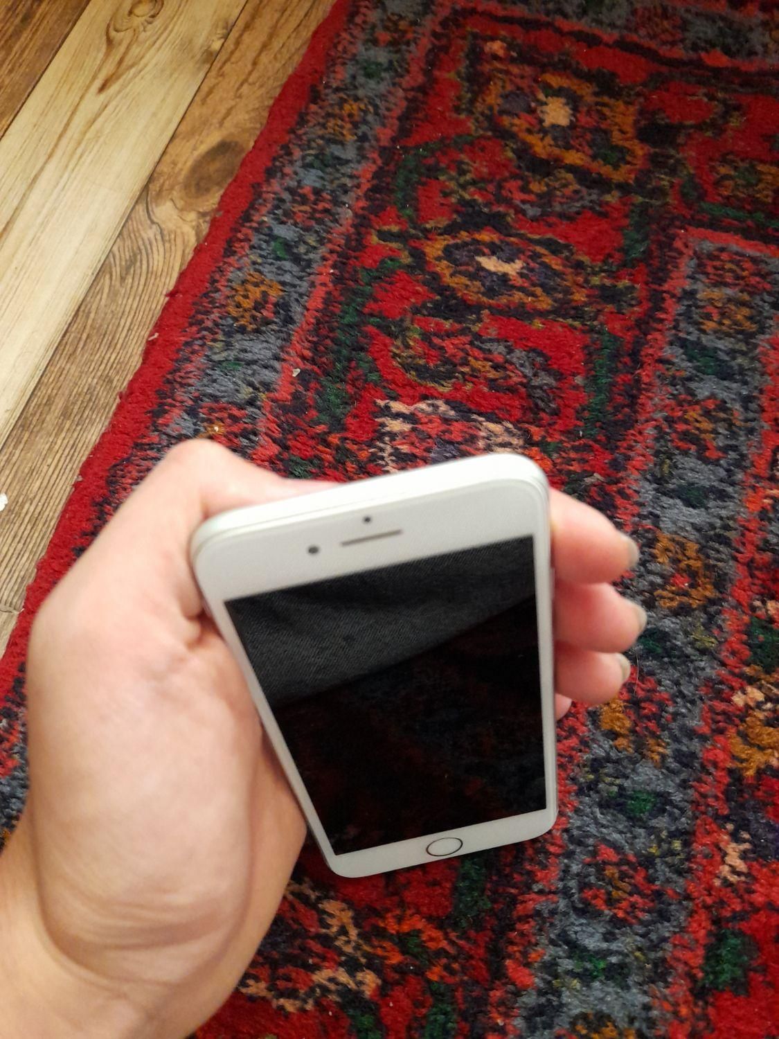 iphon8 256خیلی تمیز|موبایل|تهران, شمیران‌نو|دیوار