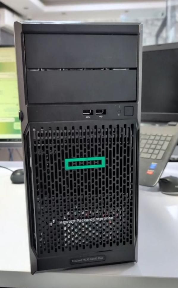 SERVER ML30 G10 PLUS 8SFF NEW|مودم و تجهیزات شبکه|تهران, سهروردی|دیوار