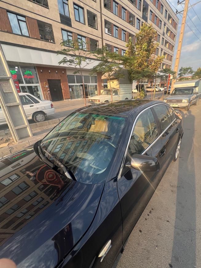 بی‌ام‌و سری 5 سدان 530xi، مدل ۲۰۰۹|خودرو سواری و وانت|تهران, شهرک راه‌آهن|دیوار