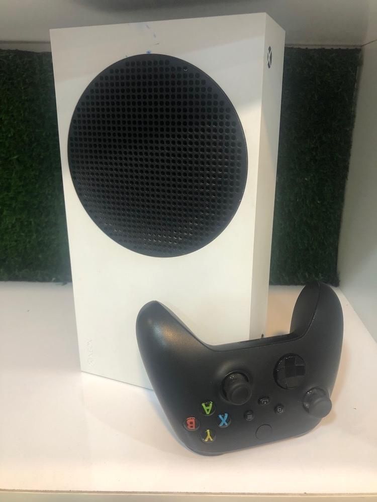 کنسول Xbox series s به همراه بازی|کنسول، بازی ویدئویی و آنلاین|کرج, کوی امامیه|دیوار