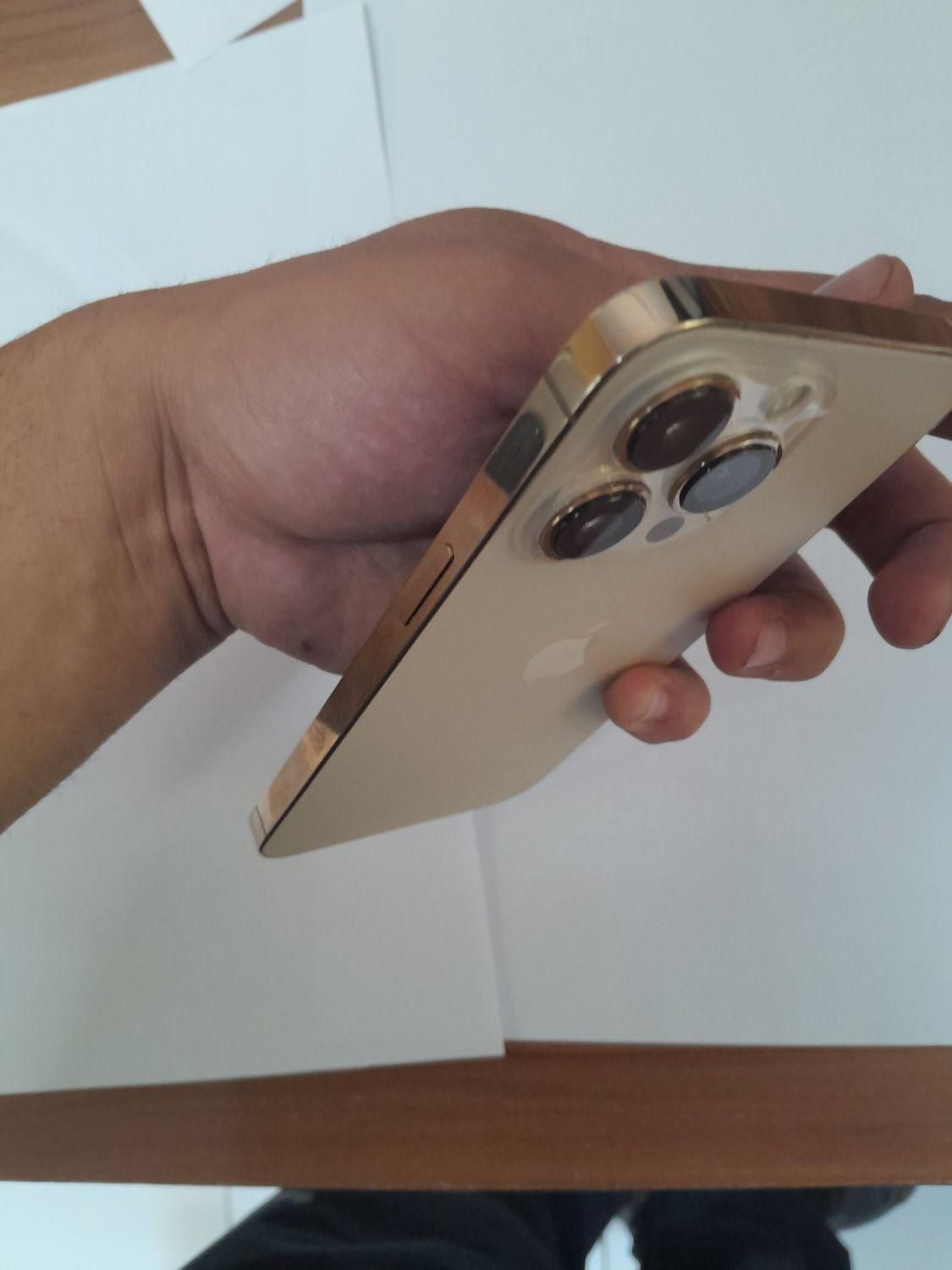 اپل iPhone 13 Pro با حافظهٔ ۲۵۶ گیگابایت|موبایل|تهران, تهرانپارس شرقی|دیوار