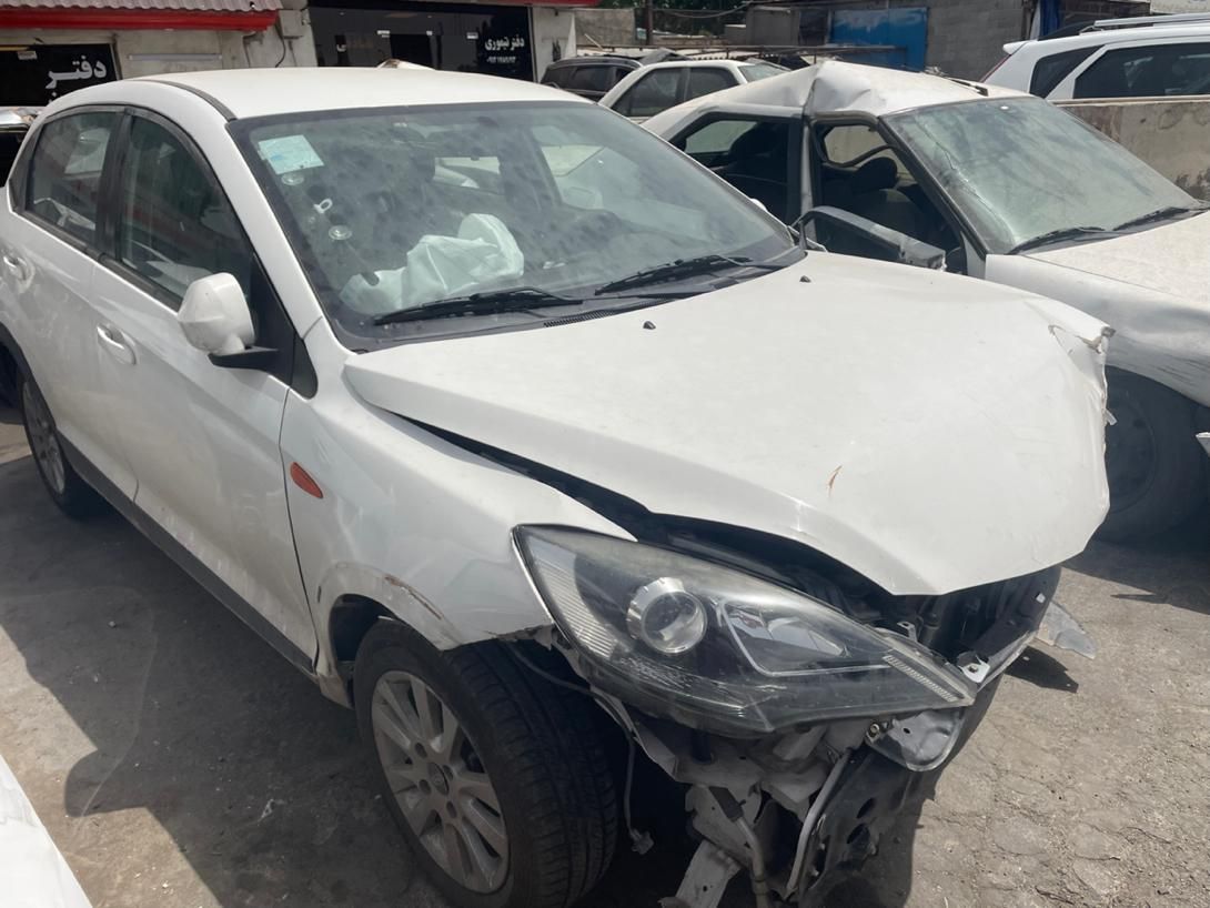 ام‌وی‌ام 315 هاچبک اسپرت اکسلنت، مدل ۱۳۹۶|خودرو سواری و وانت|تهران, صادقیه|دیوار