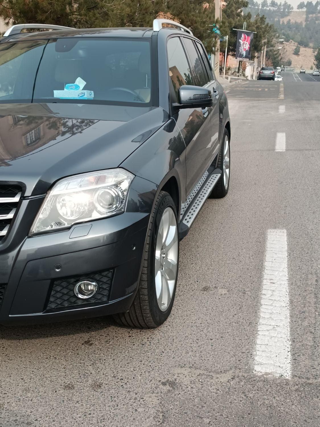 بنز کلاس GLK GLK350، مدل ۲۰۰۹|خودرو سواری و وانت|تهران, سعادت‌آباد|دیوار