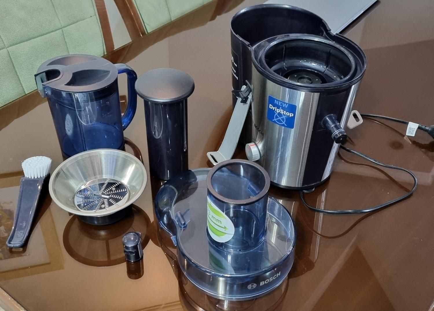 آبمیوه گیری بوش Bosch|آبمیوه‌گیر و آب‌مرکبات‌گیر|تهران, هروی|دیوار