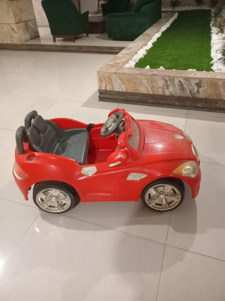 ماشین شارژی|اسباب‌بازی بچه|تهران, جنت‌آباد مرکزی|دیوار