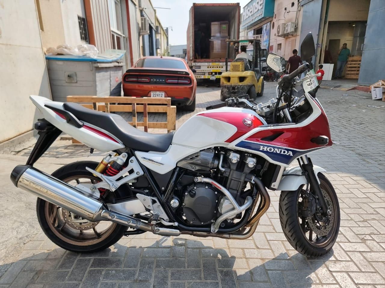 cb1300مدل۲۰۱۷|موتورسیکلت|تهران, ازگل|دیوار