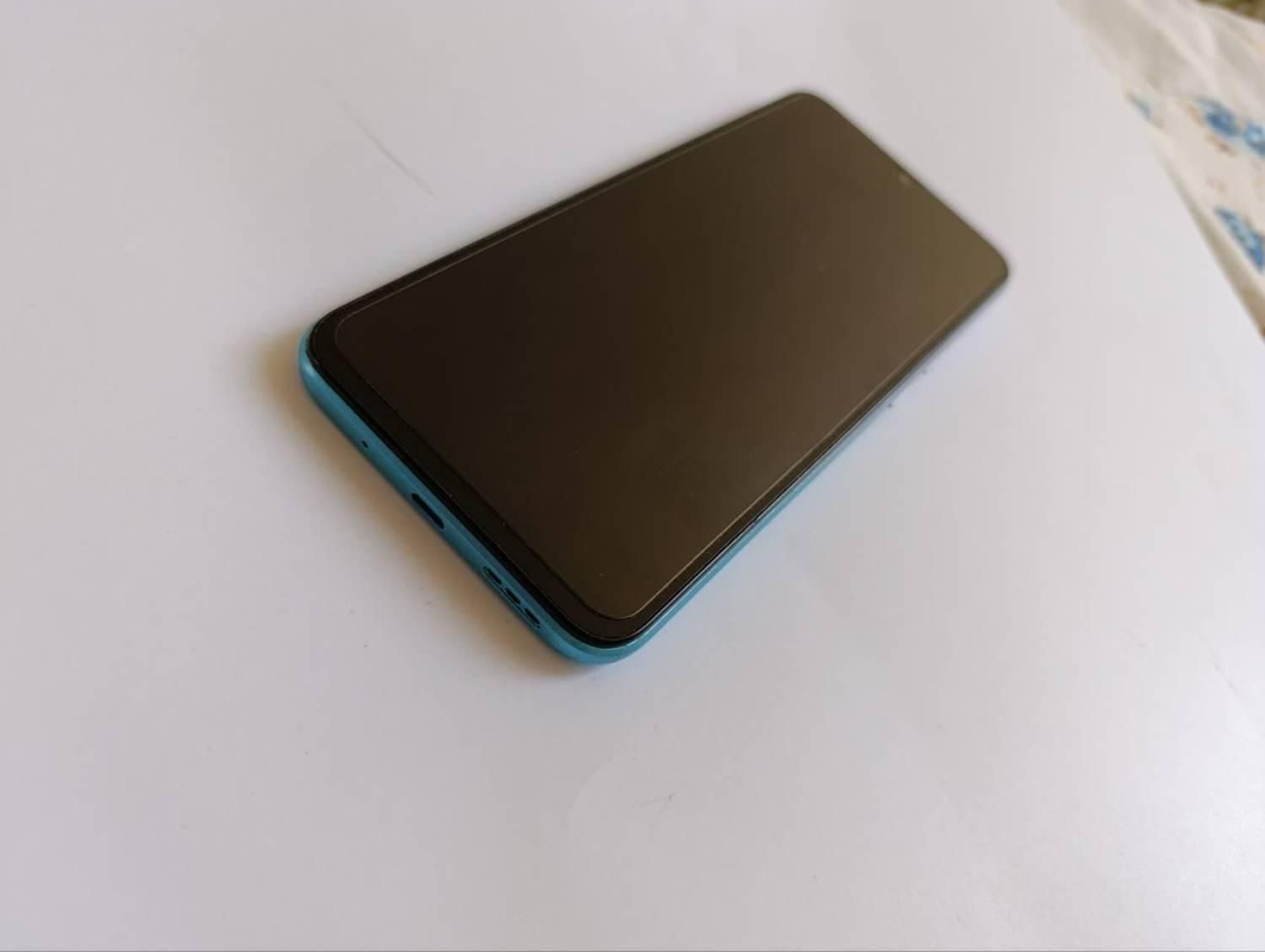 گوشی شیائومی  Redmi 9A همراه کارتن و شارژر و قاب|موبایل|تهران, تهرانپارس شرقی|دیوار